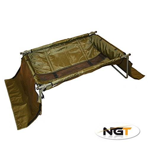 Deluxe NGT Carp Unhooking Cradle Framed System With Folding Legs - Image 5