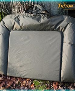 EXTRA PADDED BEANIE UNHOOKING MAT + FISH RETAINING FLAP by TRITON TACKLE - Image 2